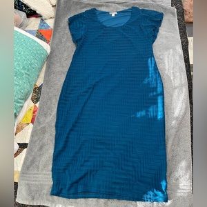 QUICK LIST! Lace overlay dress